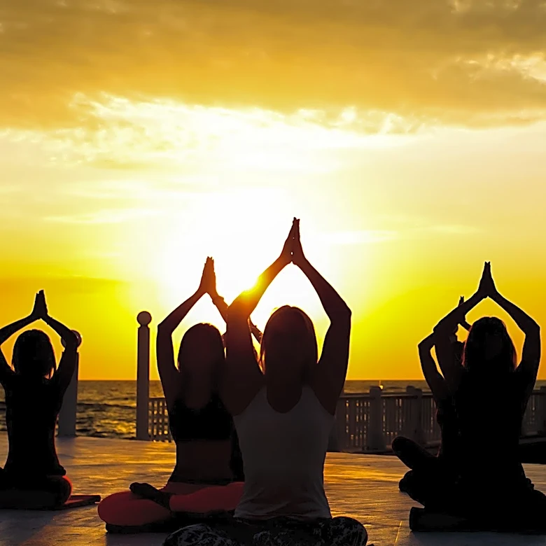 YogaFX Retreats Offers Hot Yoga Experience in Bali with Comprehensive Wellness Program