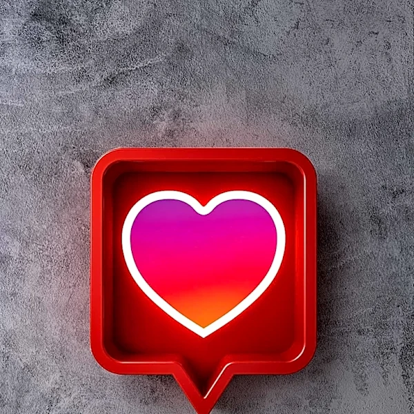 Gen Z Adopts 'Ghost Posting' on Instagram to Manage Social Media Pressure