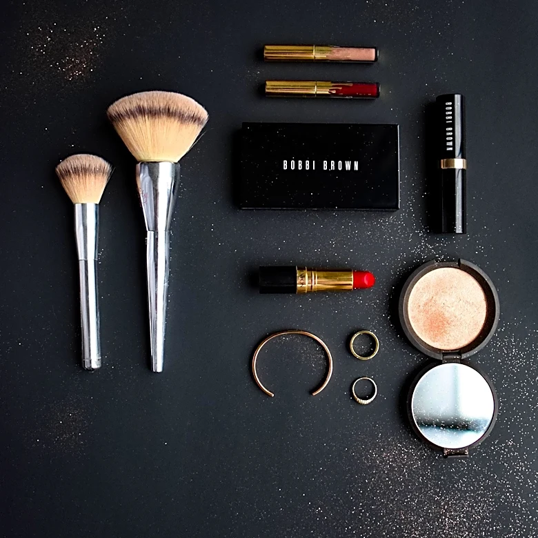 Molly Sims Calls Out Bobbi Brown's Jones Road Beauty for Alleged Product Name Copying