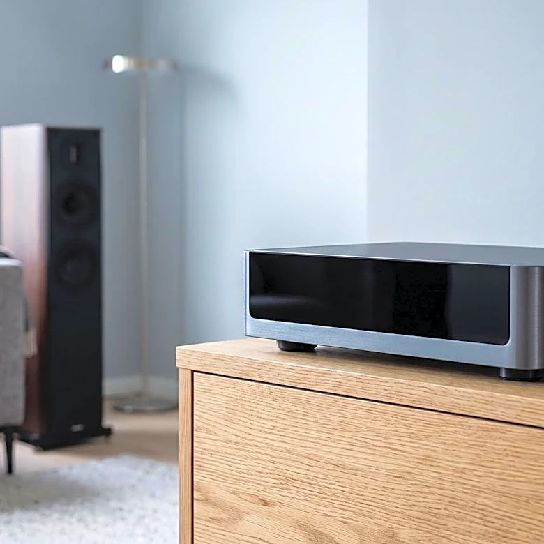 Music Streamer Features Emphasize Unified Libraries and Sound Quality for Enhanced User Experience