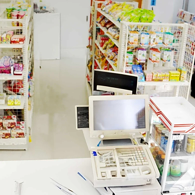 U.S. Convenience Stores Evolve into Digital Commerce Hubs with Advanced Technology Integration