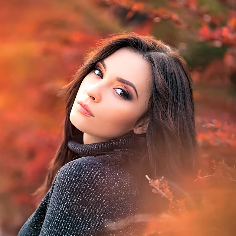 Japanese 'Tired Girl' Makeup Trend Gains Global Popularity, Emphasizing Natural Enhancement
