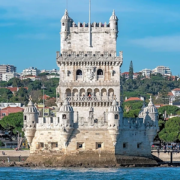 Free Walking Tour Offers Essential Lisbon History and Tastings