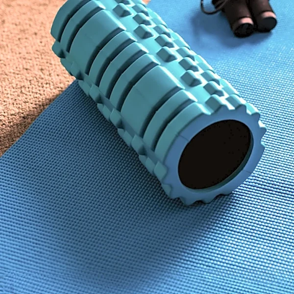 Foam Rolling Offers Flexibility Benefits, Limited Soreness Reduction