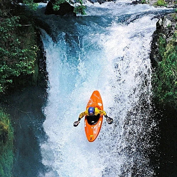 WOKA Whitewater Park Opens in Oklahoma, Offering Kayaking and Surfing Experiences