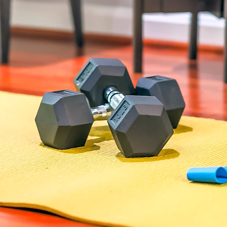 Dumbbells Offer Versatile Strength Training for Home Workouts