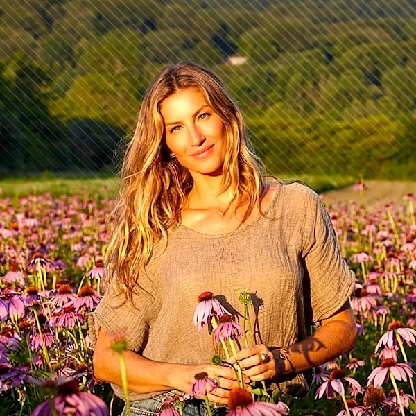 New Book Suggests Astrology Influenced Gisele Bündchen's Divorce from Tom Brady