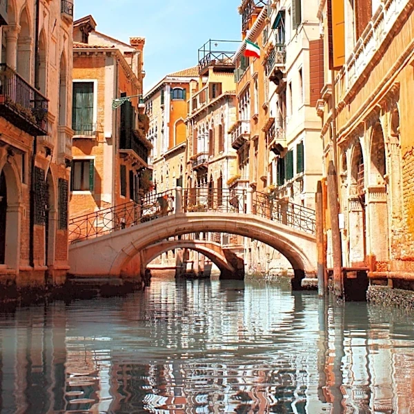WNAX Announces 'Best of Italy' Tour for April 2028, Featuring Venice, Florence, and Rome