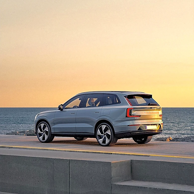 Volvo Cars U.S. Manufacturing Shifts Focus to Electric EX90 and Future XC60 Production in South Carolina