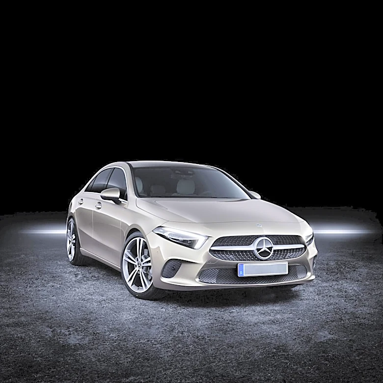 Mercedes-Benz Mechanics Built V8-Powered B-Class Hatchback in 2009