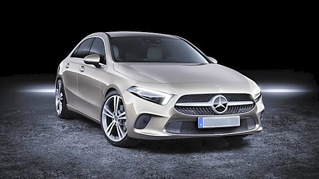 Mercedes-Benz Mechanics Built V8-Powered B-Class Hatchback in 2009