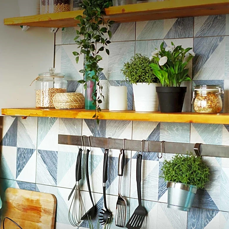 Curated Kitchen Gallery Wall Ideas Emphasize Strategic Placement and Cohesion