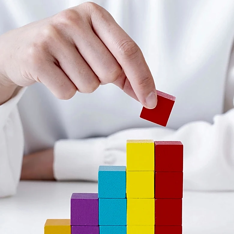 SaaS Companies Face Challenges in Standardizing Net Revenue Retention Metrics