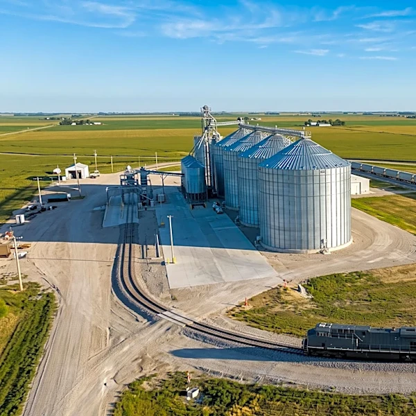 CN Dispatches First Grain Unit Train from Expanded TGM Facility in Illinois, Boosting Agricultural Logistics