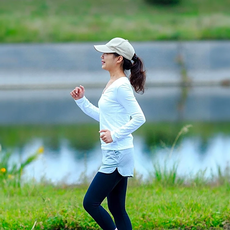 Walking Identified as Effective Strategy for Visceral Fat Reduction and Overall Health