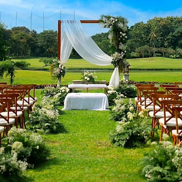 Outdoor Barn Wedding Venues Offer Rustic Charm and Personalization for U.S. Couples