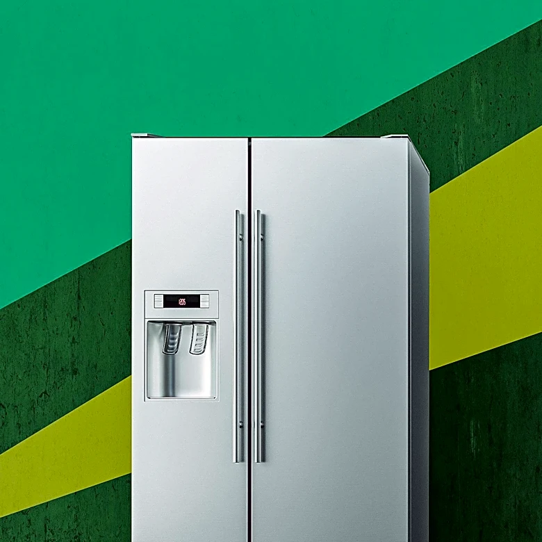 Side-by-Side Refrigerators Present Challenges in Space, Organization, and Maintenance