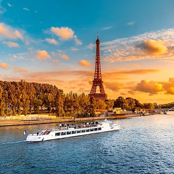 Scenic Sapphire Offers Luxury River Cruises in France for Anniversary Celebrations