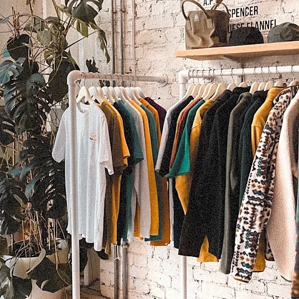 Paris Vintage Store '1988' Offers Curated Designer and American Vintage Collections