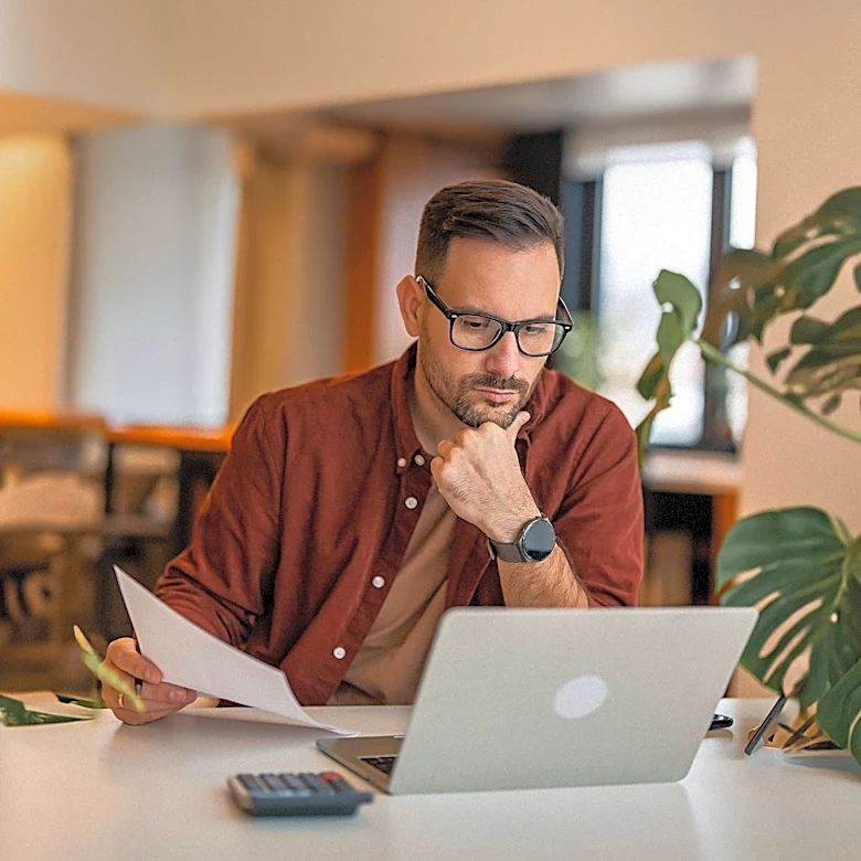 Home-Based Business Owners Advised to Separate Personal and Business Finances for Clarity