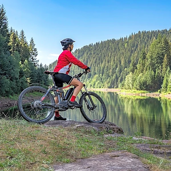 City of Raymond Celebrates Opening of Timber Trax Pump Track with Weyerhaeuser Support