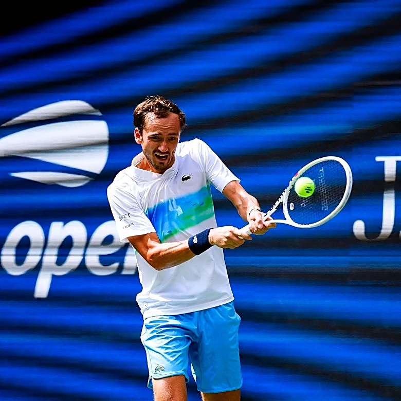 Daniil Medvedev Criticizes US Open Court and Ball Quality After Hangzhou Victory
