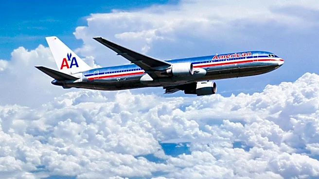 TD Cowen Adjusts American Airlines Group Price Target to $15.00 Amidst Mixed Analyst Ratings