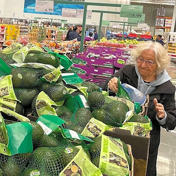 Costco Faces Lawsuit Over 'No Preservatives' Claim on Rotisserie Chickens