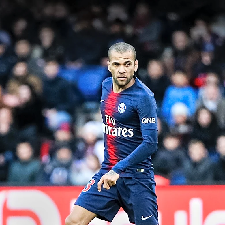 Paris Saint-Germain Secures First Refusal on Mario Dorgeles with €3.3 Million Payment to Braga