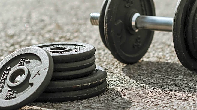 Strength Training Offers Comprehensive Health Benefits, No Performance Difference Between Free Weights and Machines