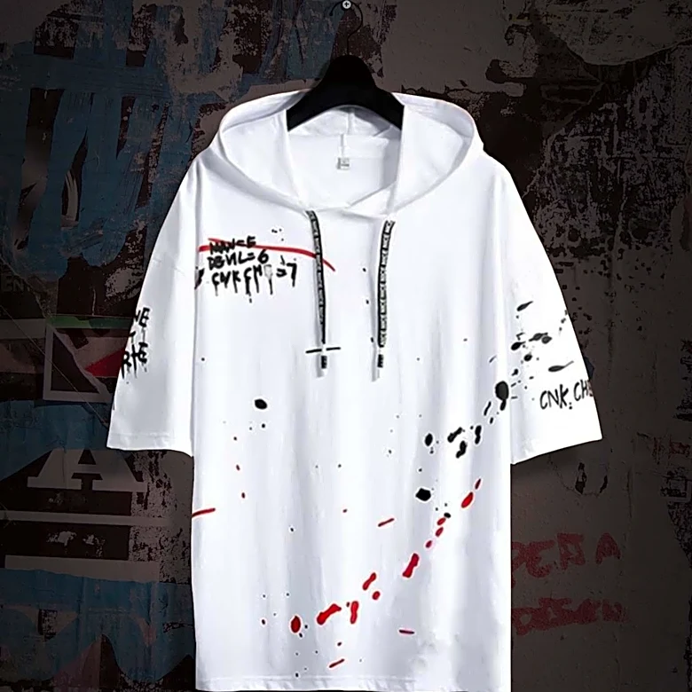 Soft Grunge: A Fashion and Music Subgenre Defined by Wearable Aesthetics and Muted Tones