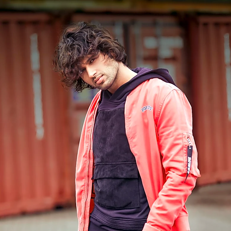 Urban Performance Launches Smartwear Collection in India, Blending Formal Workwear with Athleisure