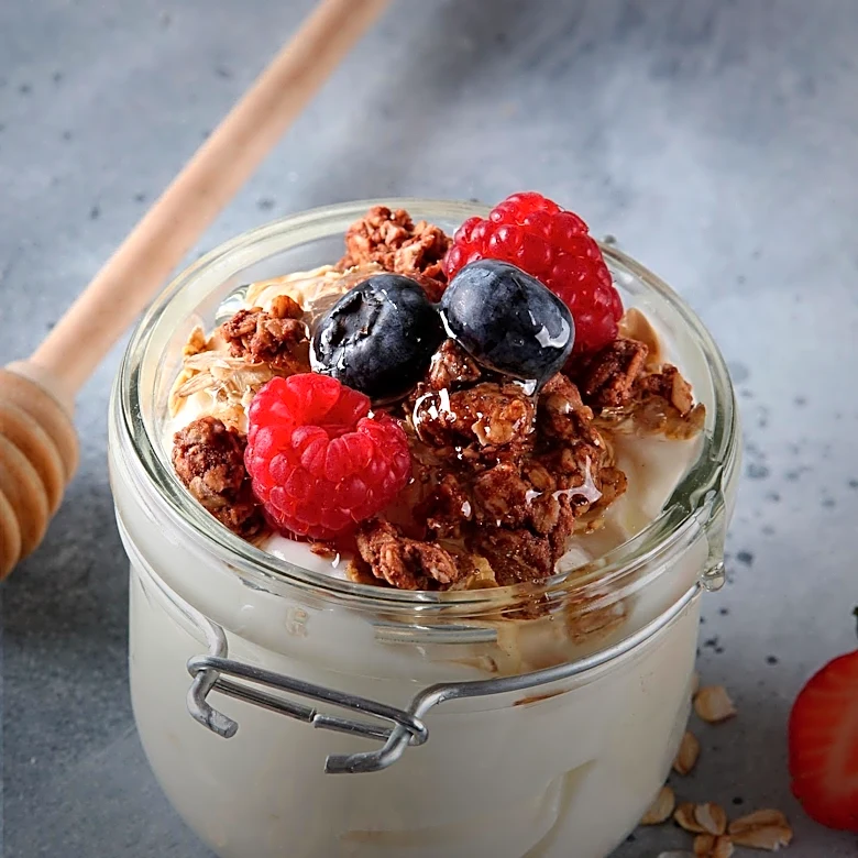 Dietitians Recommend Yogurt and Fiber-Rich Foods for Enhanced U.S. Immune Health