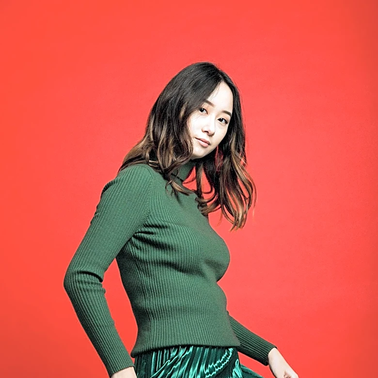 Marie Claire Highlights Leather Pleated Skirts as Key Fashion Trend for Upcoming Season