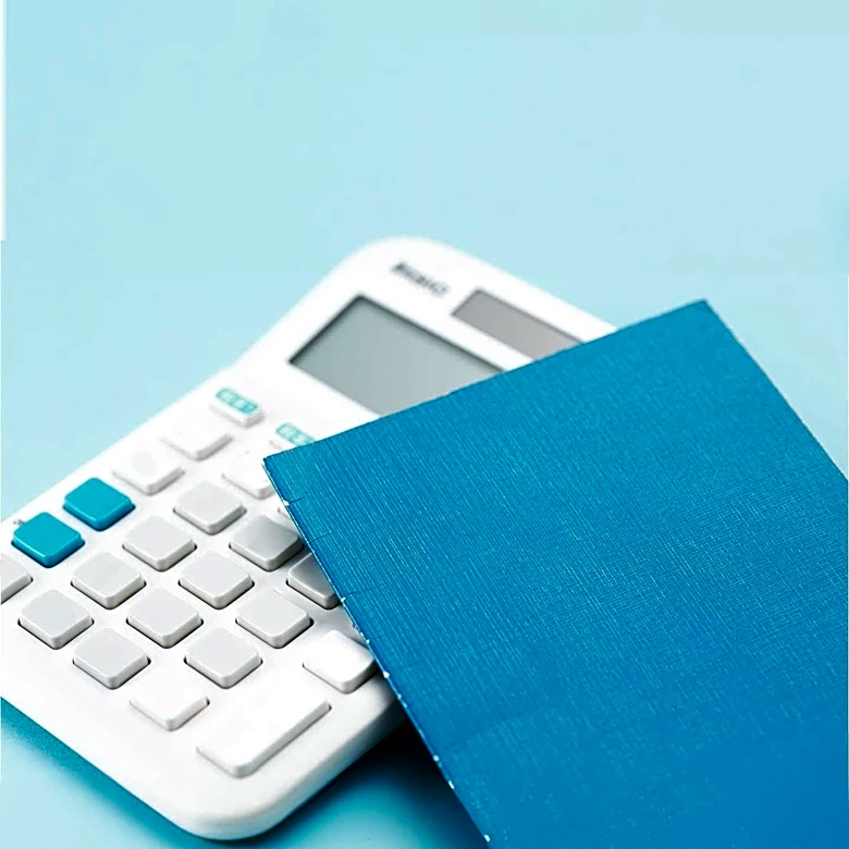 Financial Minimalism Encourages Intentional Spending During Festive Seasons