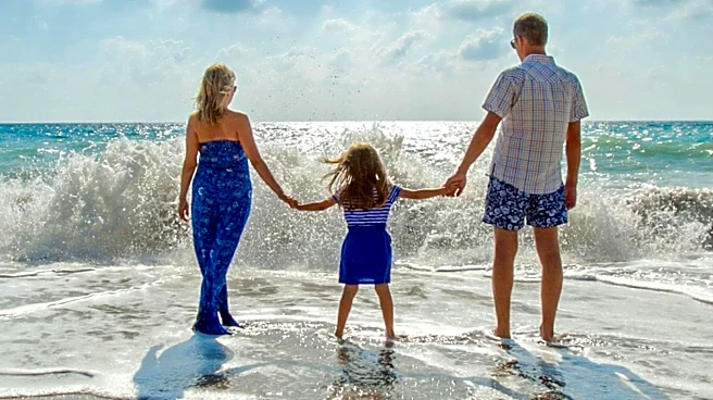 MoneyLion Compares Budget-Friendly Family Getaways, Highlighting Staycations for Significant Savings