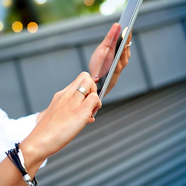 Smart Rings Emerge as Discreet Wearable Technology for Health and Wellness Tracking