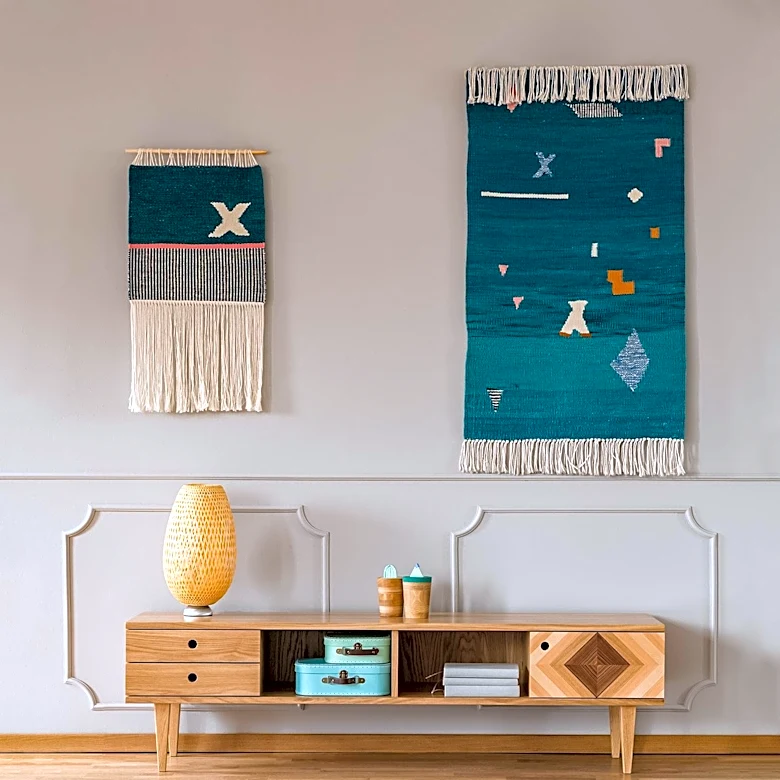 Gallery Walls Offer Personalized Home Decor, Balancing Aesthetics and Clutter