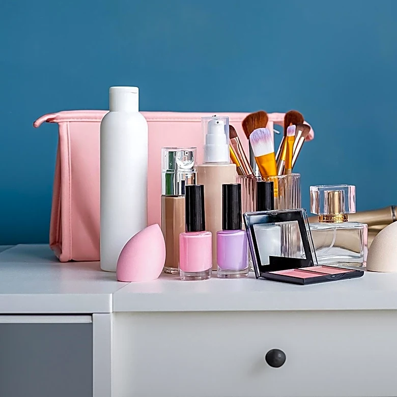 Skincare Fridges Available from Multiple Retailers for Cosmetic Storage