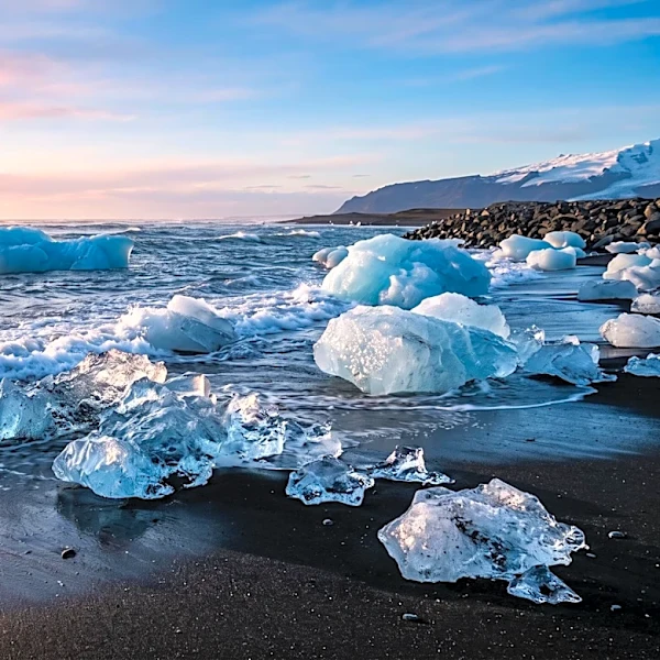 Icelandair to Launch Nonstop Flights Between St. Louis and Iceland in May 2027