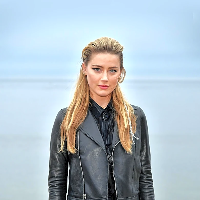 Amber Heard Completes First Half-Marathon in Spain with Sub-1:40 Time
