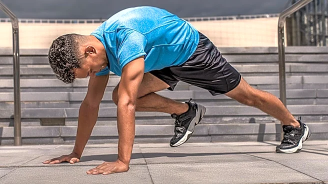 Mountain Climbers Highlighted as Versatile Full-Body Bodyweight Exercise for Fitness and Weight Loss