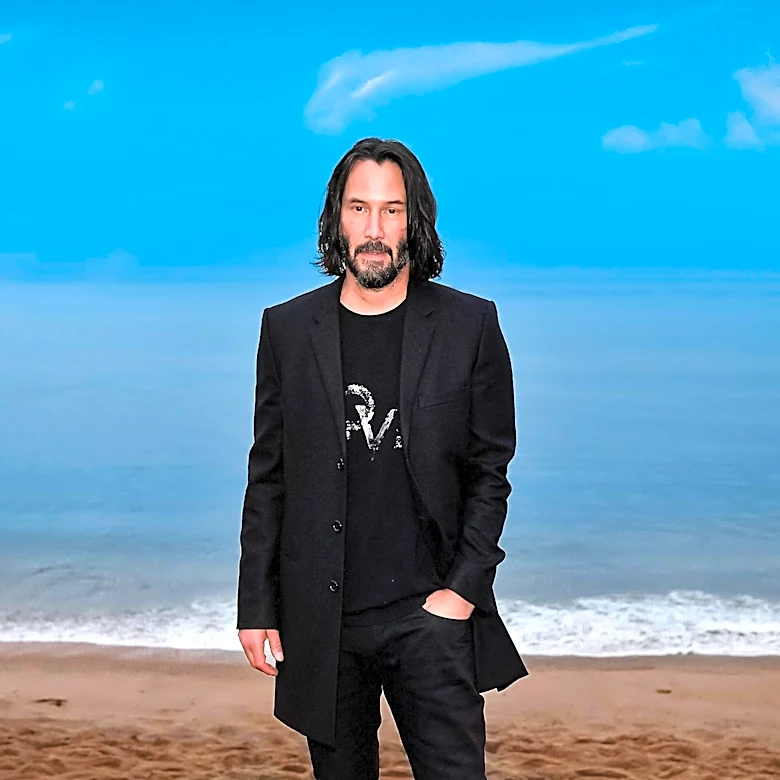 Keanu Reeves Reflects on Death and Love in New York Times Interview, Discusses New Book