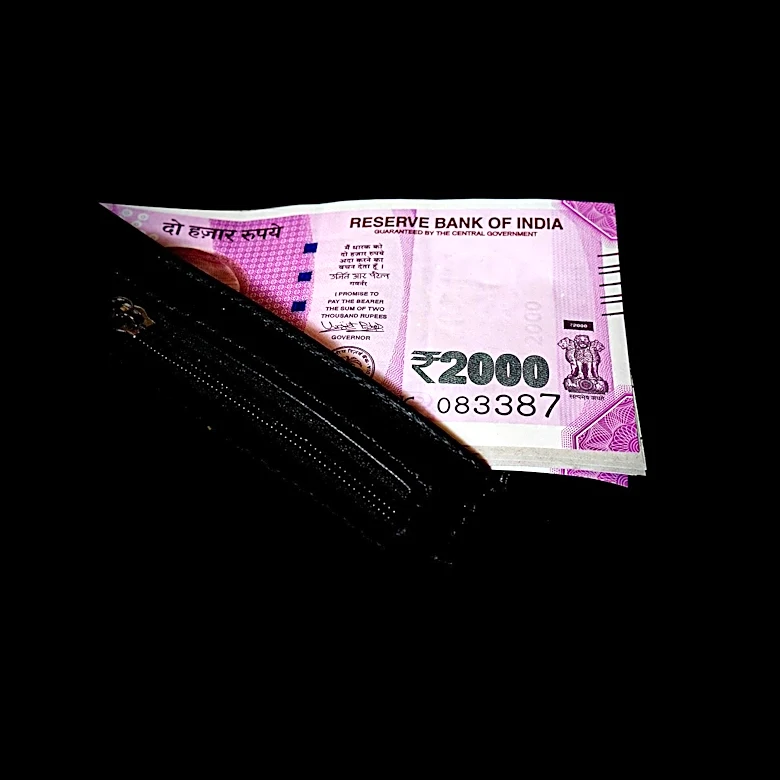 Reserve Bank of India Establishes Special Dollar Window for State-Run Oil Marketing Companies