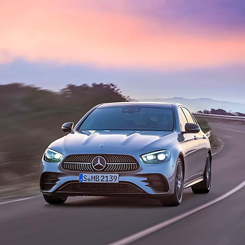 Mercedes-Benz Reports 8% Decline in Q3 Car Sales Amidst Challenging Market Conditions