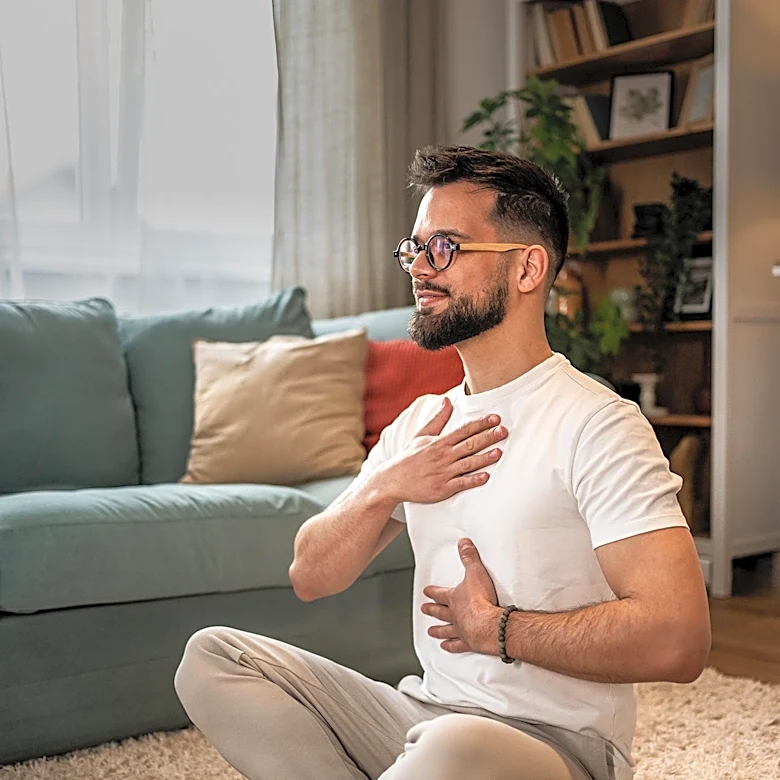 Digital Sabbath Practice Encourages Weekly Screen-Free Breaks for Improved Well-being