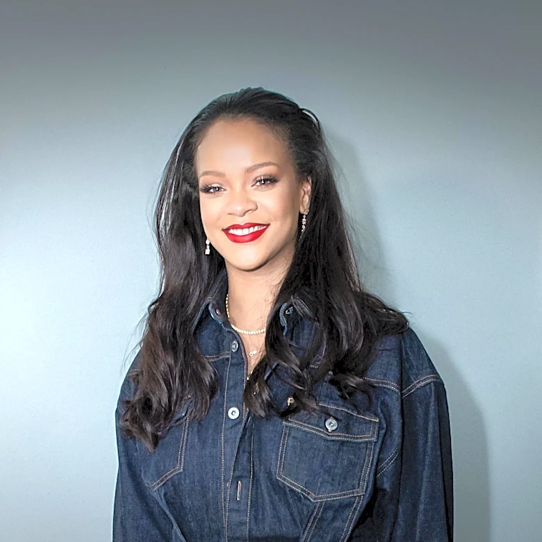 Rihanna Reveals Over 170 Unreleased Songs in Her Music Vault
