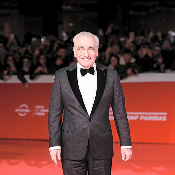 Billy Crystal's Early Career Influenced by Martin Scorsese at NYU