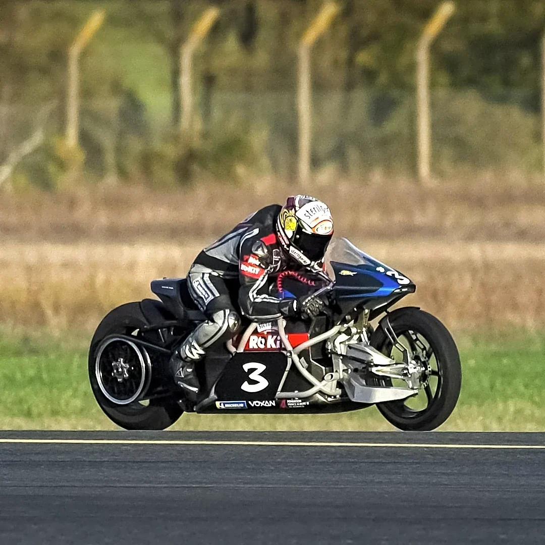 Zero Electric Motorcycle Sets New World Record for Single-Charge Range, Achieving Over 271 Miles