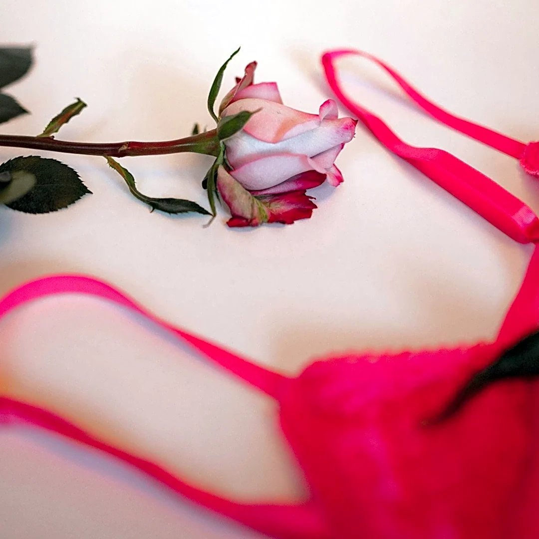 Knix Collaborates with 'A Court of Thorns and Roses' for New Intimates Collection